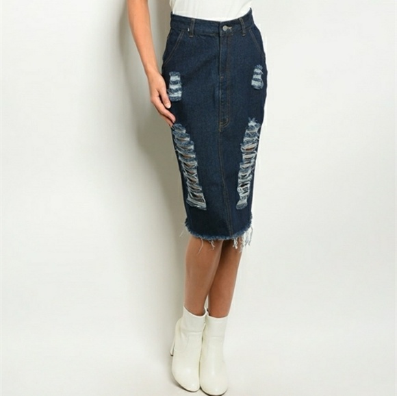 36 POINT 5 Destroyed Distress Dark Wash Denim Skirt - Picture 2 of 3